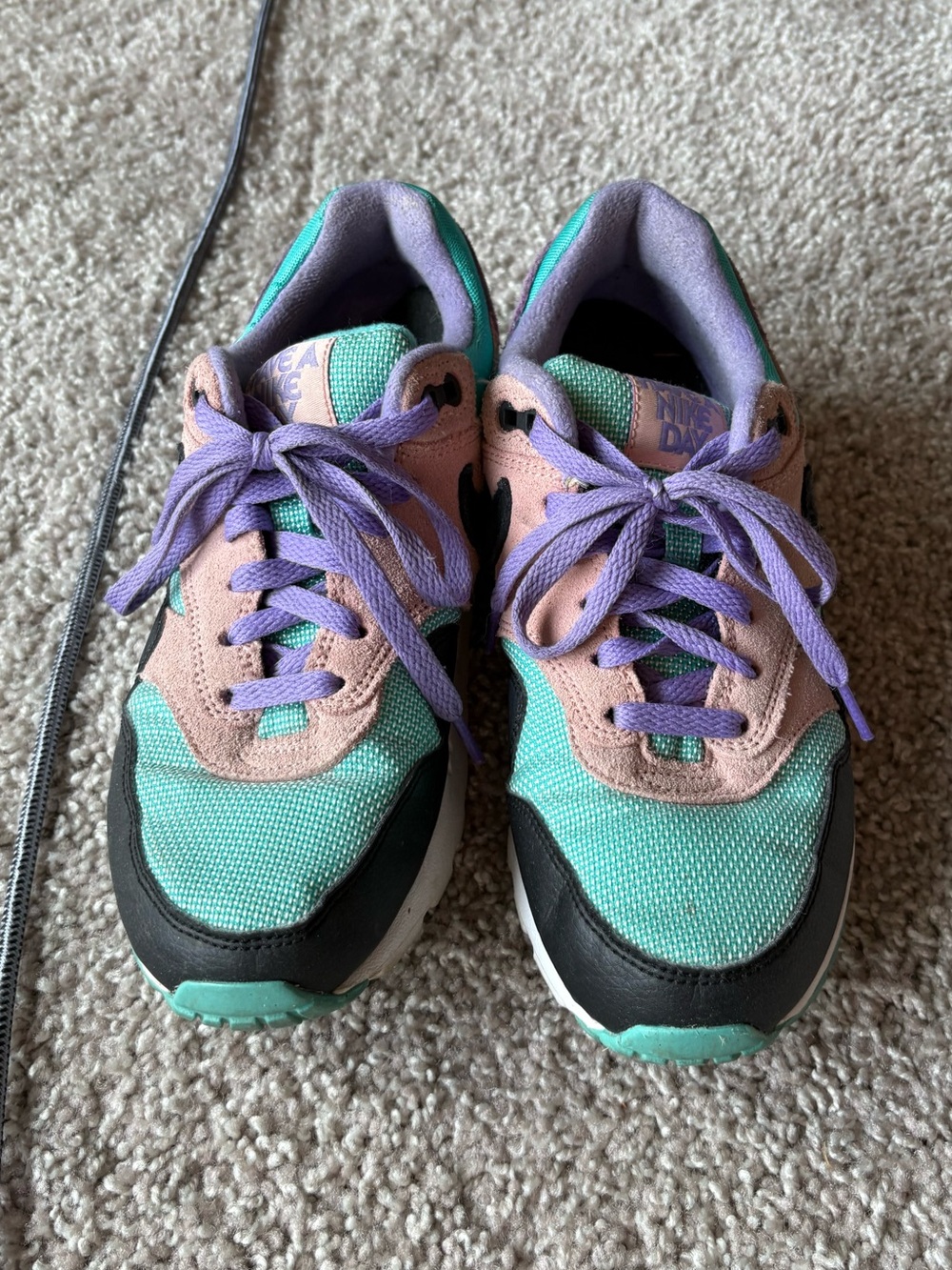Air Max 1 Have a Nike Day sz 5.5Y